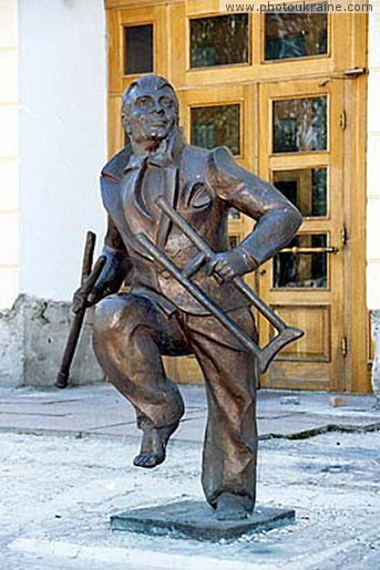 Странные, интересные, забавные памятники