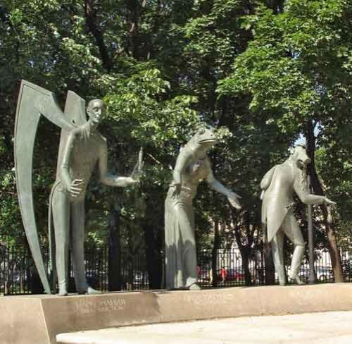 Странные, интересные, забавные памятники