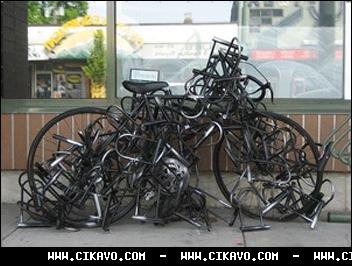 Странные, интересные, забавные памятники